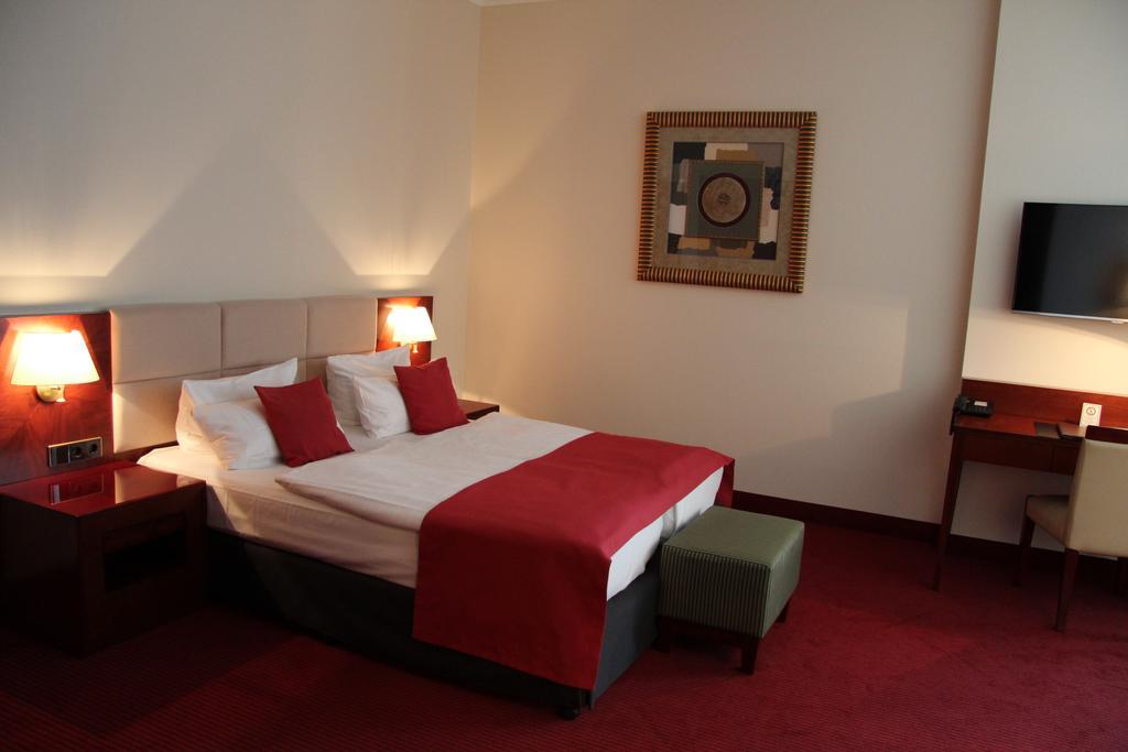 Amaris Hotel Μπρέμερχαφεν Εξωτερικό φωτογραφία