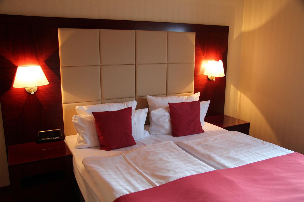 Amaris Hotel Μπρέμερχαφεν Εξωτερικό φωτογραφία