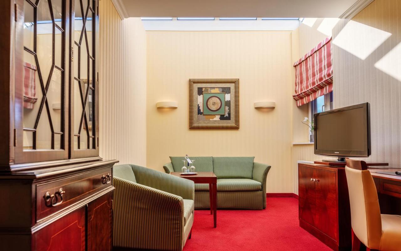 Amaris Hotel Μπρέμερχαφεν Εξωτερικό φωτογραφία